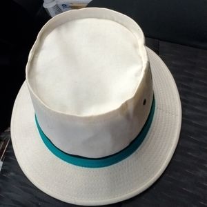 YoungAn hat Co. all weather hat medium sz $28+ fre